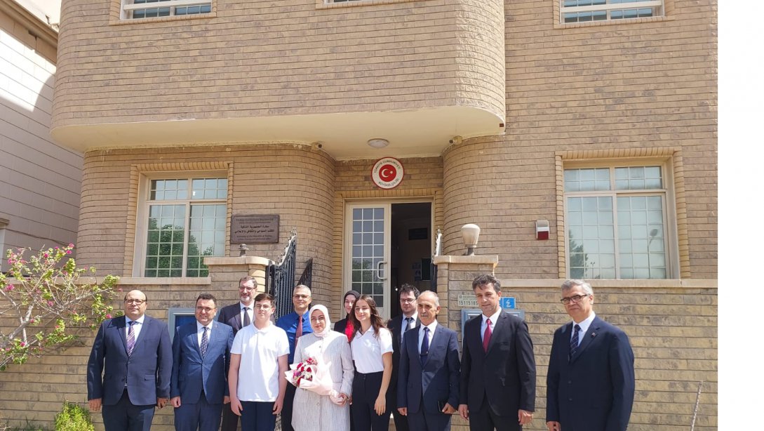 Türkiye Cumhuriyeti Kuveyt Büyükelçisi Tuba Nur Sönmez Kuveyt Türk Okulunda